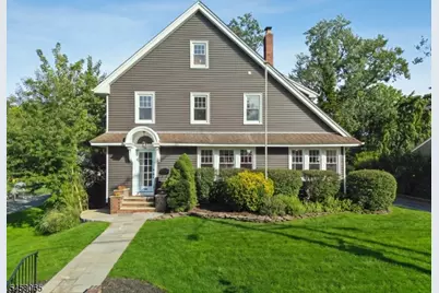 28 Oberlin St, Maplewood Twp., NJ 07040 - Photo 1