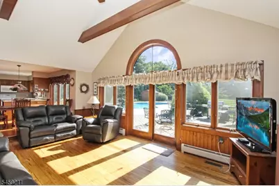 7 Cherokee Trl, Blairstown Township, NJ 07825 - Photo 5