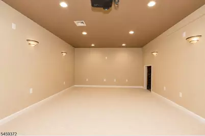 19 Westover Rd, Verona, NJ 07044 - Photo 35