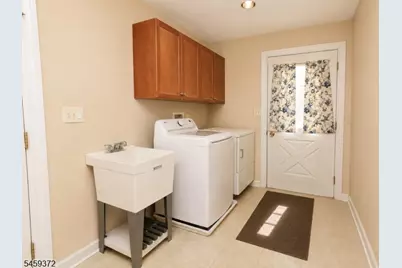 19 Westover Rd, Verona, NJ 07044 - Photo 29