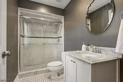 25 Notch Hill Dr, Livingston, NJ 07039 - Photo 23