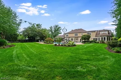 25 Notch Hill Dr, Livingston, NJ 07039 - Photo 41