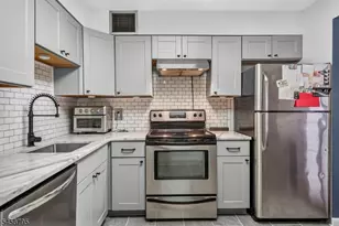 326 Prospect Ave, Hackensack, NJ 07601 - Photo 9