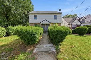 10 McGotty Pl, Irvington, NJ 07111 - Photo 1