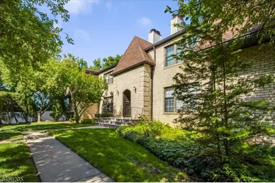 62 Falls Bridge Dr #62, Totowa, NJ 07512 - Photo 3