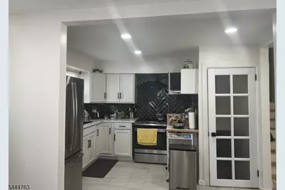35-37 Montclair Ave, Clifton, NJ 07011 - Photo 5