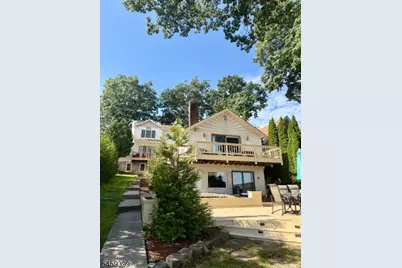 121 Maxim Dr, Hopatcong, NJ 07843 - Photo 3