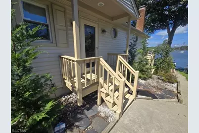 121 Maxim Dr, Hopatcong, NJ 07843 - Photo 35