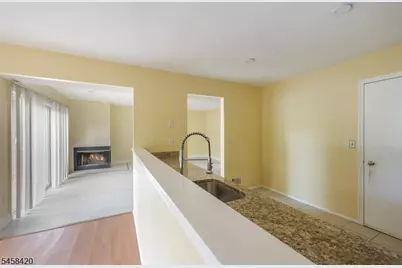 44 Whitby Cir, Franklin Township, NJ 08873 - Photo 19