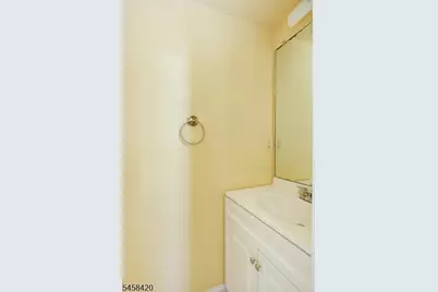 44 Whitby Cir, Franklin Township, NJ 08873 - Photo 23