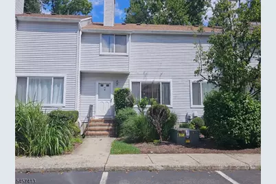 59 Woodland Dr, Roselle, NJ 07203 - Photo 1