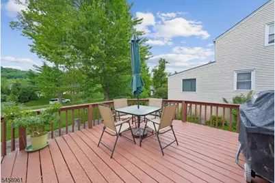 373 Saint Cloud Ave, West Orange Township, NJ 07052 - Photo 23