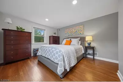 373 Saint Cloud Ave, West Orange Township, NJ 07052 - Photo 15
