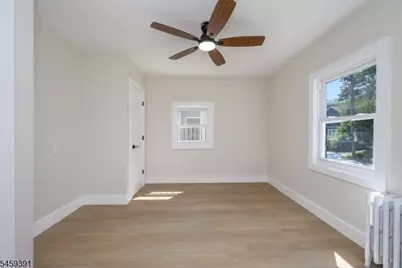 18 Fuller Pl, Irvington, NJ 07111 - Photo 7