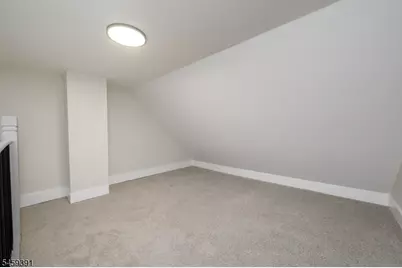18 Fuller Pl, Irvington, NJ 07111 - Photo 35