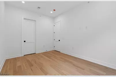 522 Valley Rd #3, Clifton, NJ 07013 - Photo 33