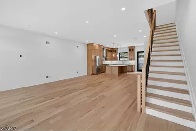 522 Valley Rd #3, Clifton, NJ 07013 - Photo 13