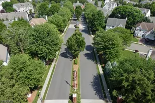 312 Wilshire Dr, Nutley, NJ 07110 - Photo 29