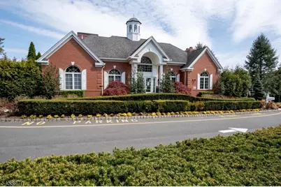 312 Wilshire Dr, Nutley, NJ 07110 - Photo 27