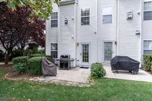 312 Wilshire Dr, Nutley, NJ 07110 - Photo 25