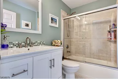 312 Wilshire Dr, Nutley, NJ 07110 - Photo 13