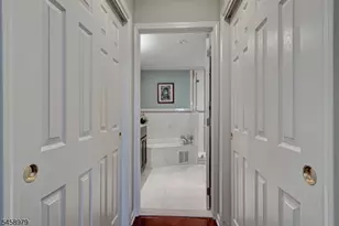 312 Wilshire Dr, Nutley, NJ 07110 - Photo 23