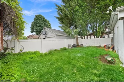 247 E 6th St, Clifton, NJ 07011 - Photo 21