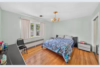 47 Albert Ave, Edison Twp., NJ 08837 - Photo 13