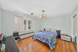47 Albert Ave, Edison Twp., NJ 08837 - Photo 13