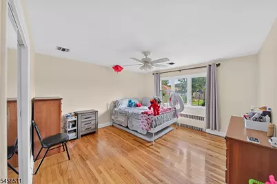47 Albert Ave, Edison Twp., NJ 08837 - Photo 11
