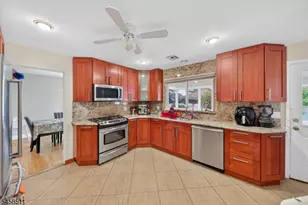 47 Albert Ave, Edison Twp., NJ 08837 - Photo 7