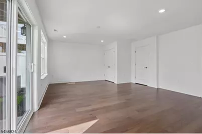 69 Eastwood Ter, East Hanover Township, NJ 07936 - Photo 19