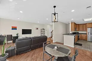41 Liberty Way, South Bound Brook Boro, NJ 08880 - Photo 7