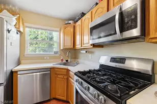 1293 Paddington Rd, Mahwah, NJ 07430 - Photo 7