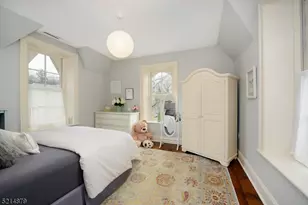 185 Valley Rd, Montclair, NJ 07042 - Photo 21