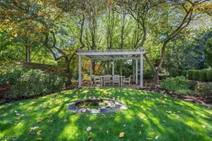 185 Valley Rd, Montclair, NJ 07042 - Photo 3