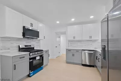 100 W Clinton St, Dover, NJ 07801 - Photo 5