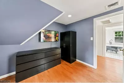 724 Eagle Rock Ave, West Orange Township, NJ 07052 - Photo 29