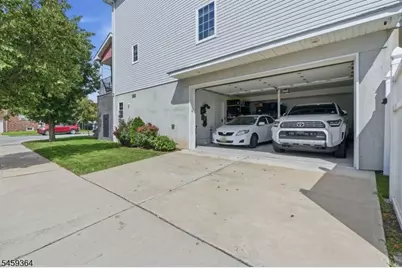 38 Center St, Belleville, NJ 07109 - Photo 3