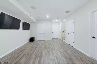 38 Center St, Belleville, NJ 07109 - Photo 31
