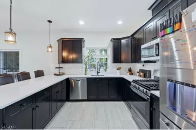 38 Center St, Belleville, NJ 07109 - Photo 11