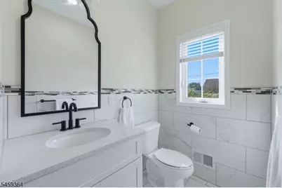 38 Center St, Belleville, NJ 07109 - Photo 17