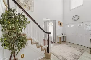 42 Margaret Dr, Franklin Township, NJ 08873 - Photo 3