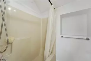 42 Margaret Dr, Franklin Township, NJ 08873 - Photo 33