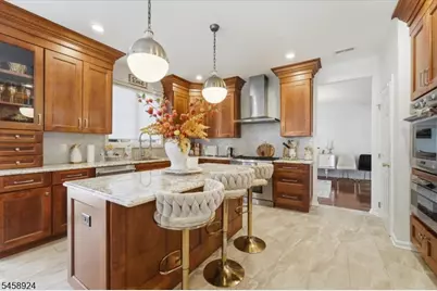 42 Margaret Dr, Franklin Township, NJ 08873 - Photo 15