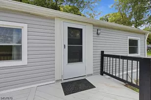 65 Sherwood Park, Washington Township, NJ 07853 - Photo 5