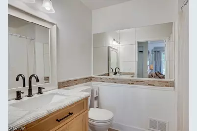 21 Amethyst Way, Franklin Township, NJ 08823 - Photo 23