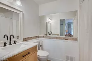 21 Amethyst Way, Franklin Township, NJ 08823 - Photo 23