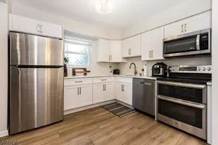 7 Van Vleck Street Unit, Montclair, NJ 07042 - Photo 15