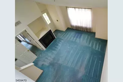 4 Collura Ln, Clifton, NJ 07012 - Photo 31